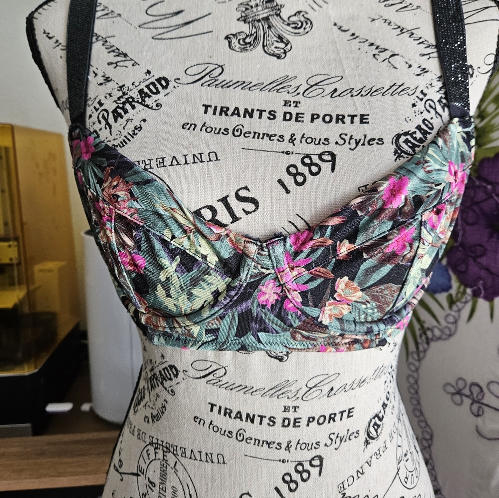 Victoria's Secret Shine Strap Bikini Top